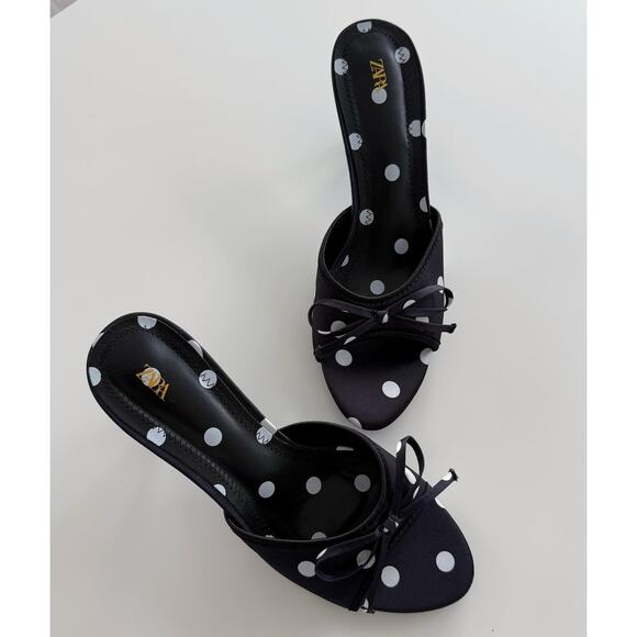 RARE!!! ZARA Heeled Sandals NWT - Picture 1 of 13